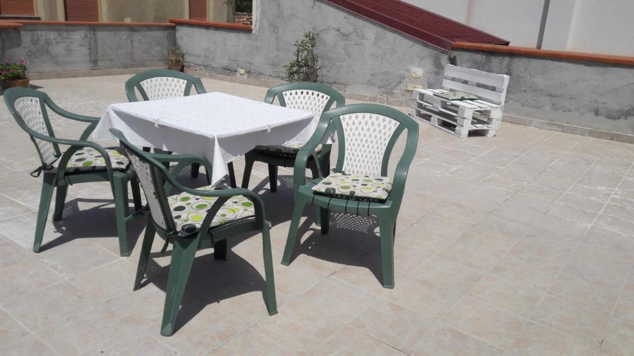 Estia Holidays Apartments - טאורמינה מראה חיצוני תמונה